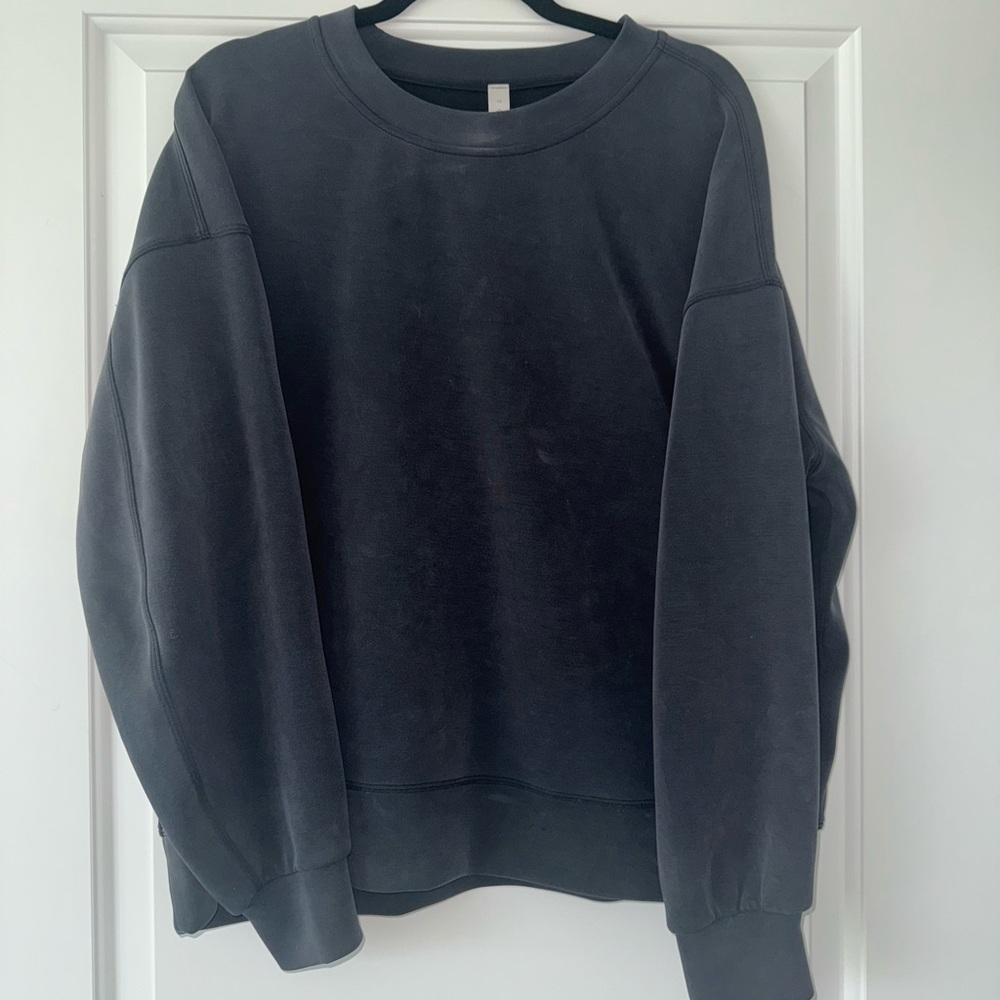 Lululemon soft streme crew neck